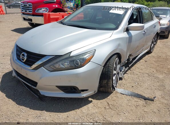 1N4AL3AP2GC174935 2016 NISSAN ALTIMA Silver Vista frontal