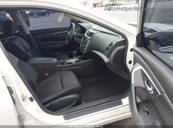 1N4AL3AP2GC263047 2016 NISSAN ALTIMA Белый 