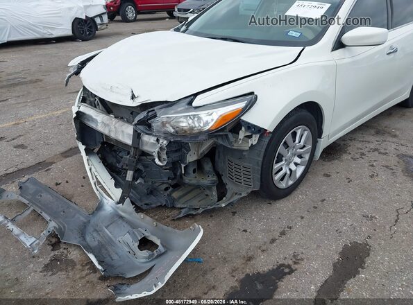1N4AL3AP2GN341332 2016 NISSAN ALTIMA White Vista frontal