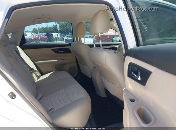 1N4AL3AP2HC137157 2017 NISSAN ALTIMA White Widok naklejki z numerem VIN