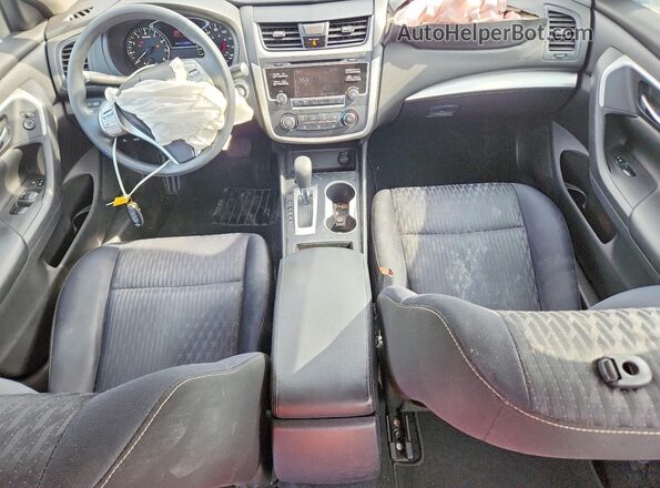 1N4AL3AP2HC191879 2017 NISSAN ALTIMA Silver 