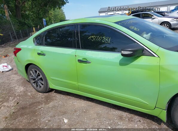 1N4AL3AP2HC216019 2017 NISSAN ALTIMA Green Вид задньої частини салону