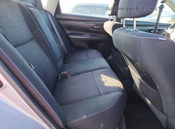 1N4AL3AP2HC294204 2017 NISSAN ALTIMA Silver Widok tylnych siedzeń