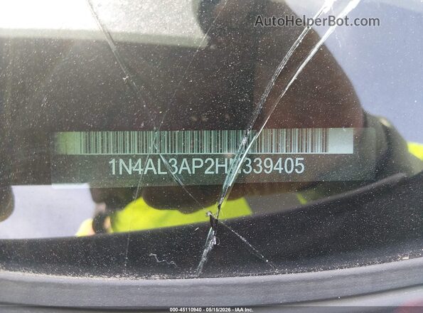 1N4AL3AP2HN339405 2017 NISSAN ALTIMA White Widok komory silnika