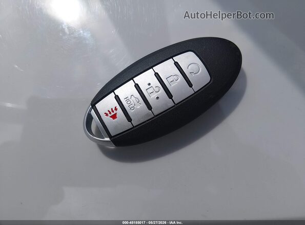 1N4AL3AP2HN360156 2017 NISSAN ALTIMA Серебряный Вид панели приборов