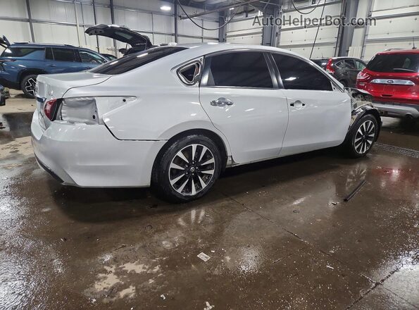 1N4AL3AP2JC173047 2018 NISSAN ALTIMA Silver 