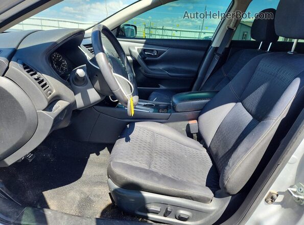 1N4AL3AP2JC194318 2018 NISSAN ALTIMA Серебряный Вид салона спереди