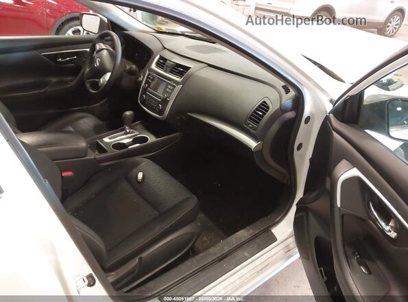1N4AL3AP2JC222196 2018 NISSAN ALTIMA White წინა სალონის ხედი