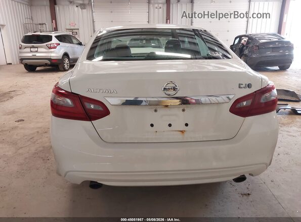 1N4AL3AP2JC222196 2018 NISSAN ALTIMA White 