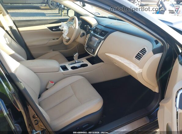 1N4AL3AP3GC198175 2016 NISSAN ALTIMA Black Front interior view