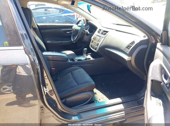 1N4AL3AP3HC274172 2017 NISSAN ALTIMA Gray Front interior view