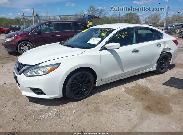 1N4AL3AP3HC291036 2017 NISSAN ALTIMA White Vista tres cuartos delantera izquierda