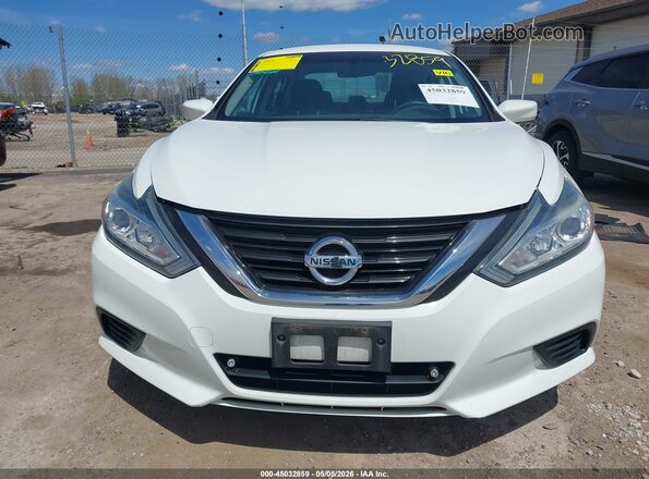 1N4AL3AP3HC291036 2017 NISSAN ALTIMA White Vista del cuadro de instrumentos