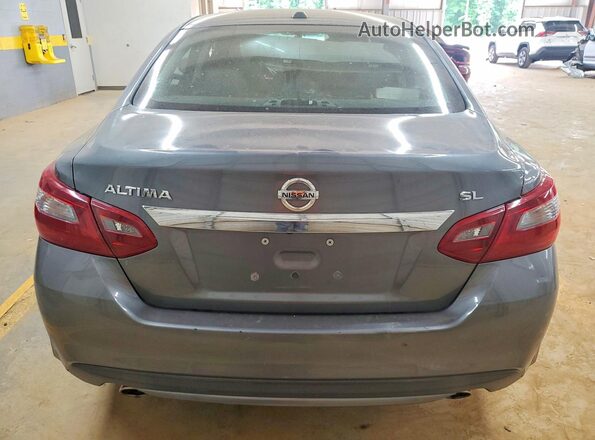 1N4AL3AP3JC195039 2018 NISSAN ALTIMA Gray Rear view