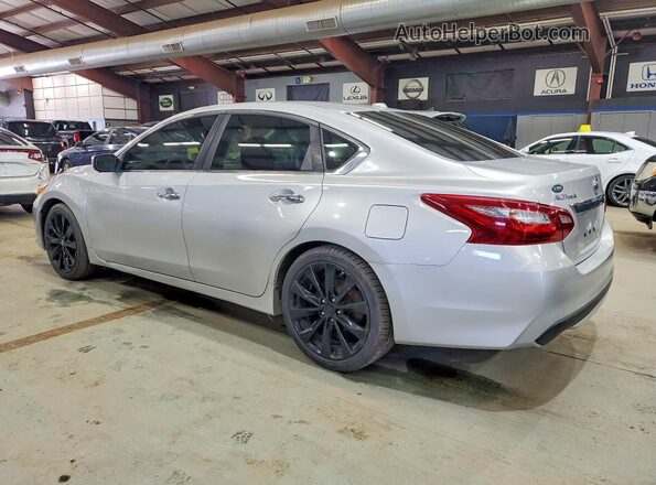 1N4AL3AP3JC201387 2018 NISSAN ALTIMA Silver 
