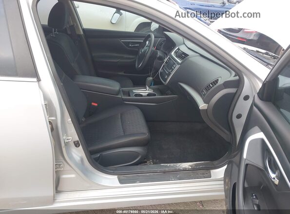 1N4AL3AP3JC294475 2018 NISSAN ALTIMA Silver Вид салону спереду