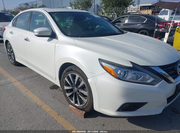 1N4AL3AP4GC153374 2016 NISSAN ALTIMA White Front view