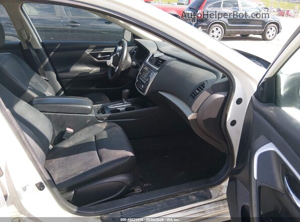 1N4AL3AP4GC153424 2016 NISSAN ALTIMA White Vista interior delantera