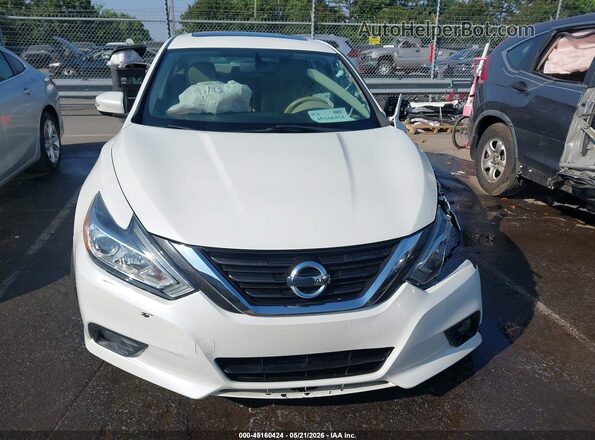 1N4AL3AP4HC163016 2017 NISSAN ALTIMA White Սարքավորումների վահանակի տեսք