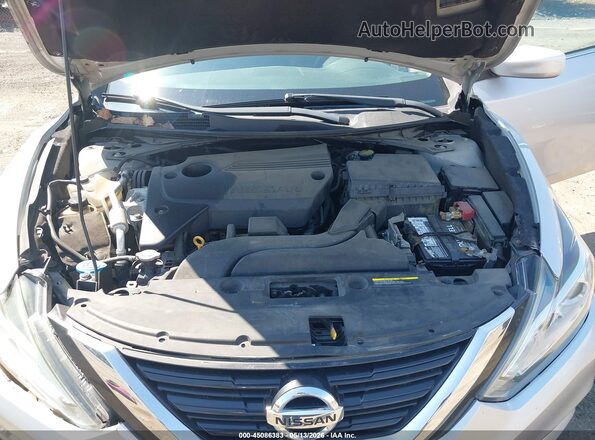 1N4AL3AP4HC471402 2017 NISSAN ALTIMA Silver Вид ззаду
