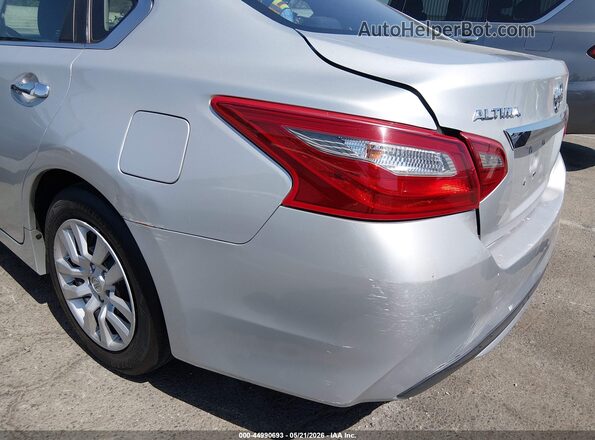 1N4AL3AP4JC108104 2018 NISSAN ALTIMA Silver 