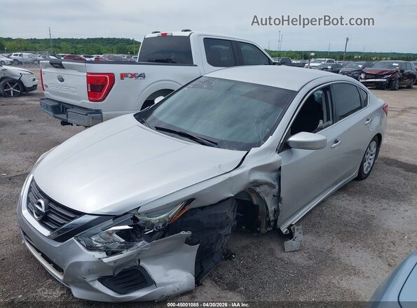1N4AL3AP4JC134430 2018 NISSAN ALTIMA Silver Vista tres cuartos delantera izquierda