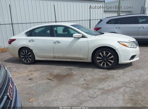 1N4AL3AP4JC175382 2018 NISSAN ALTIMA White 