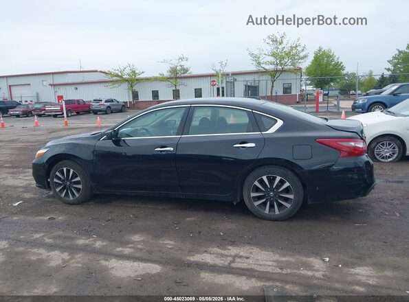 1N4AL3AP4JC198726 2018 NISSAN ALTIMA Black Widok wnętrza 360 stopni