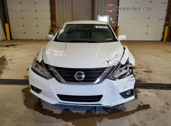 1N4AL3AP4JC201804 2018 NISSAN ALTIMA White Դիմացի տեսք