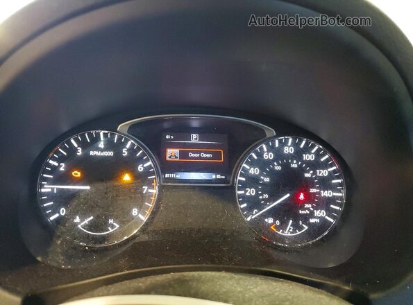 1N4AL3AP4JC201804 2018 NISSAN ALTIMA White Սարքավորումների վահանակի տեսք