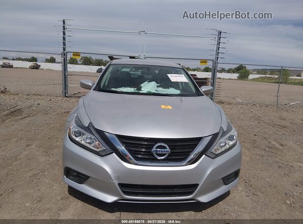 1N4AL3AP4JC271741 2018 NISSAN ALTIMA Серебряный Вид панели приборов