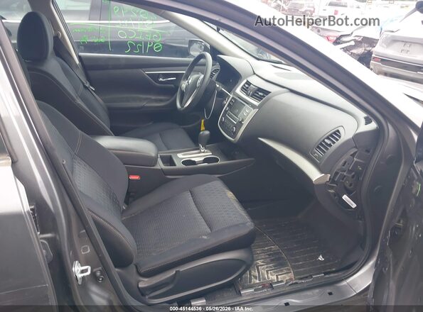 1N4AL3AP5HC129246 2017 NISSAN ALTIMA Gray Vista interior delantera
