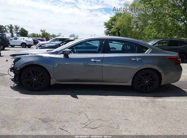 1N4AL3AP5JC133058 2018 NISSAN ALTIMA Gray 360 interior view