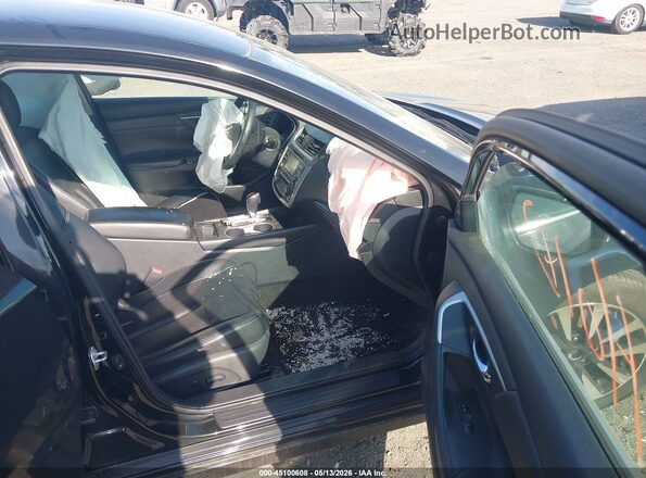 1N4AL3AP5JC147008 2018 NISSAN ALTIMA Черный Вид салона спереди