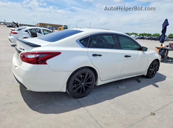 1N4AL3AP5JC275068 2018 NISSAN ALTIMA White 