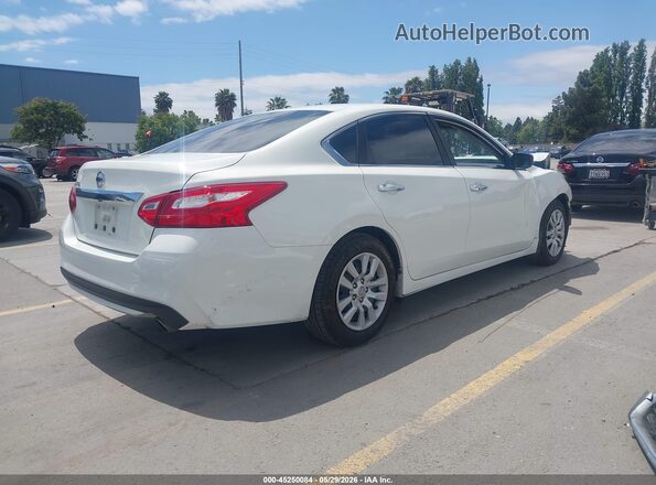 1N4AL3AP6HC172249 2017 NISSAN ALTIMA Белый Задняя правая четверть