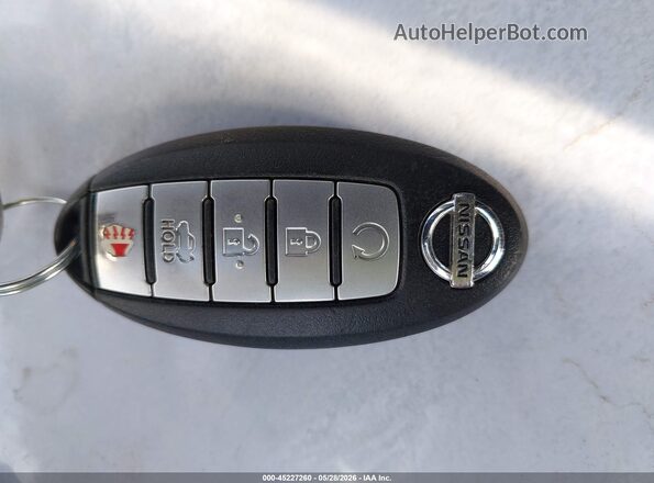 1N4AL3AP6HC284386 2017 NISSAN ALTIMA Silver Widok deski rozdzielczej