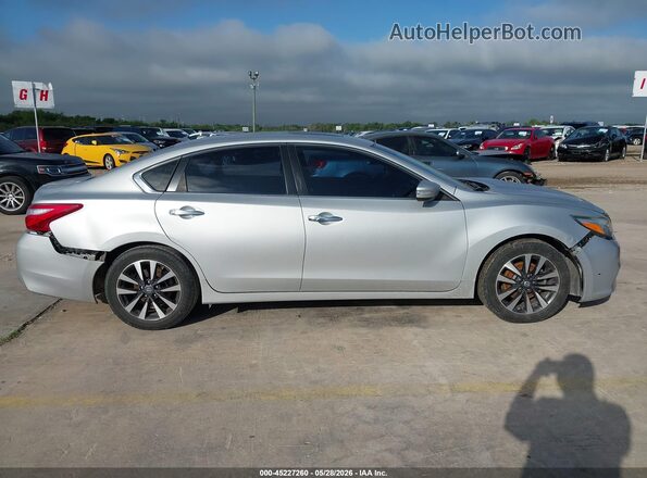 1N4AL3AP6HC284386 2017 NISSAN ALTIMA Silver Widok wnętrza z tyłu