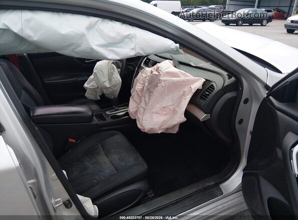 1N4AL3AP6HC488864 2017 NISSAN ALTIMA Silver წინა სალონის ხედი
