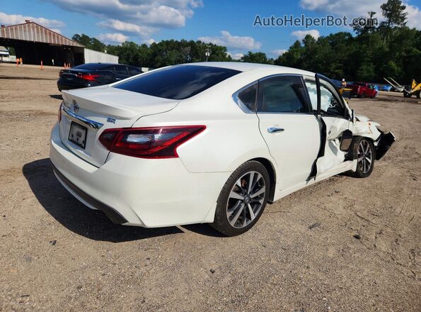 1N4AL3AP6HC498293 2017 NISSAN ALTIMA White 