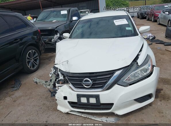 1N4AL3AP6HN330464 2017 NISSAN ALTIMA White Вид панелі приладів