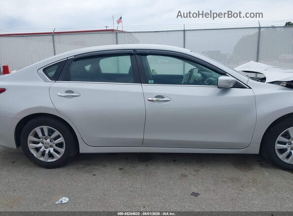 1N4AL3AP6JC118665 2018 NISSAN ALTIMA Silver Вид задньої частини салону