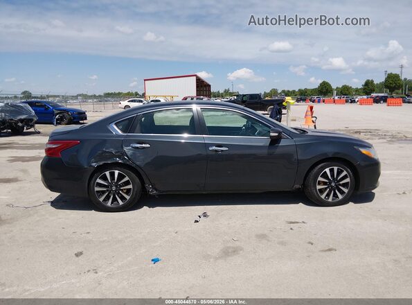 1N4AL3AP6JC123526 2018 NISSAN ALTIMA Синий Вид задней части салона