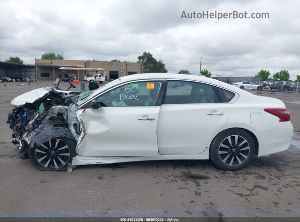 1N4AL3AP6JC205238 2018 NISSAN ALTIMA White Widok wnętrza 360 stopni