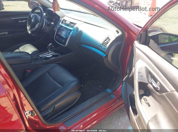 1N4AL3AP6JC471486 2018 NISSAN ALTIMA Красный Вид салона спереди