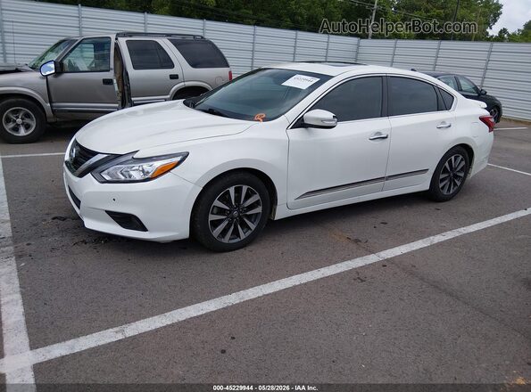 1N4AL3AP7HC281044 2017 NISSAN ALTIMA White 