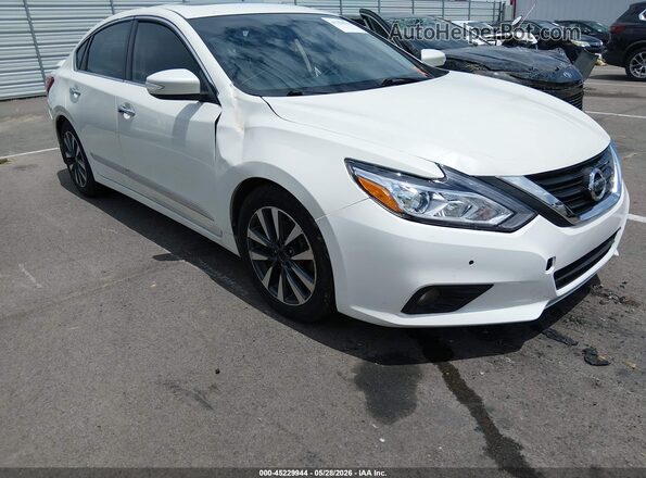 1N4AL3AP7HC281044 2017 NISSAN ALTIMA White 