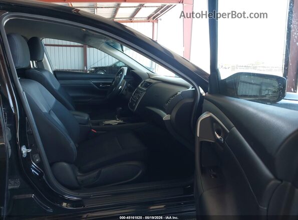 1N4AL3AP7HN317447 2017 NISSAN ALTIMA Black Front interior view