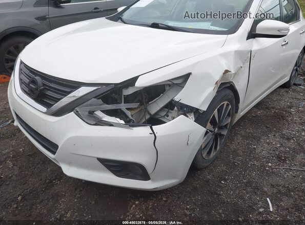 1N4AL3AP7JC177577 2018 NISSAN ALTIMA White Вид спереду