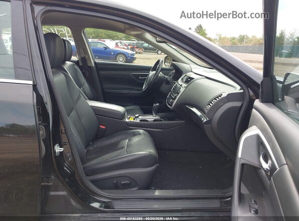 1N4AL3AP7JC230889 2018 NISSAN ALTIMA Black Front interior view